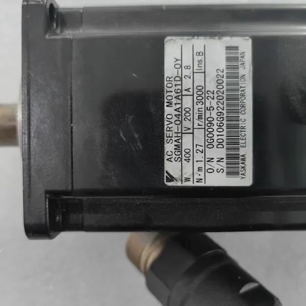 SGMAH-04A1A61D-OY Yaskawa servo motor original disassembled, fully functional, 3-month warranty