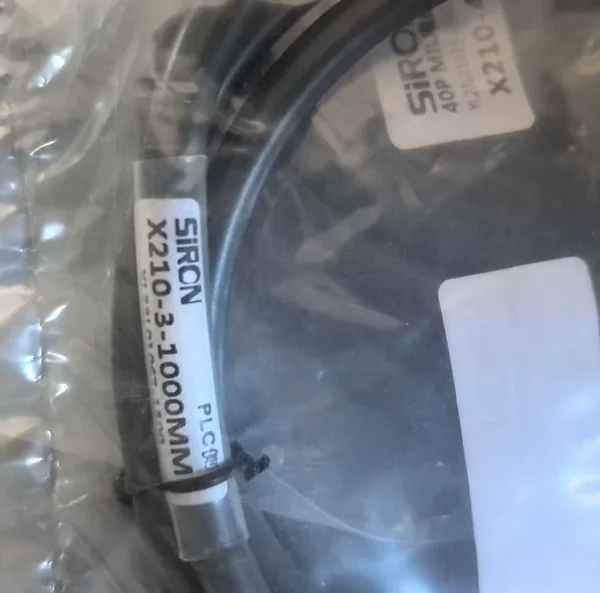 New SiRON 34P MlL cable, model X210-3-1000MM, PLC connection cable, brand new original authentic product, quantity 6 pieces, unit price 40 yuan