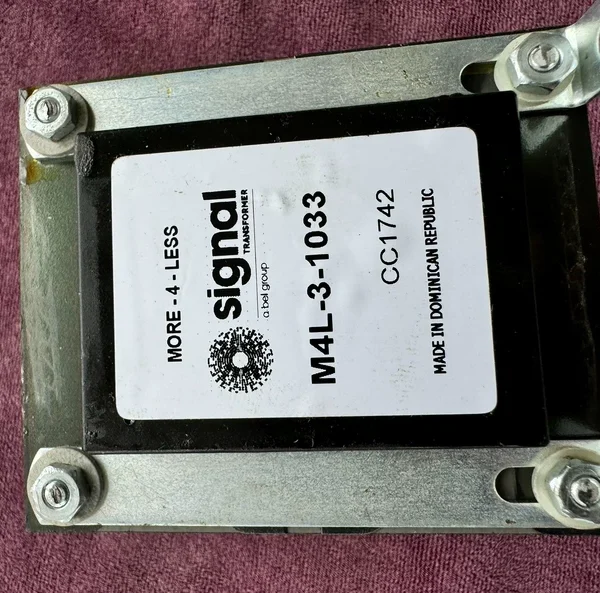 O1CN01myw6jQ1akavDUS2XE_0-fleamarket.jpg_790x10000Q90.jpg_.webp SIGNAL Transformer 24VAC M4L-3-1033MORE-4-LESS Semiconductor Equipment Accessories Cryocooler Transformer Refrigerator Transformer 12-24VAC CC1742 Input: 0-115 Input Voltage: (0-115V, 0-115V) Output Voltage: 0-18v 0-18v/36v/175va