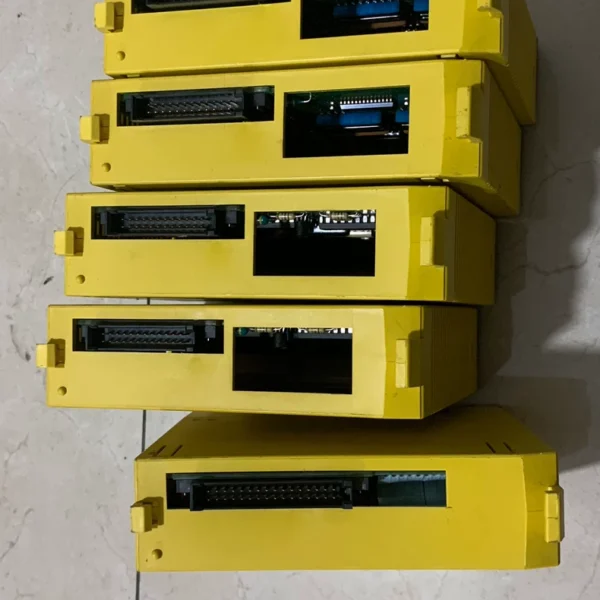 AIF01AA03B-0819-C106 has 1 piece remaining. A03B-0819-C155 is sold out. Listed price, unit price, actual product photos taken, functions guaranteed, used disassembled goods.