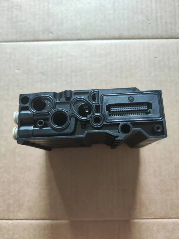 1825504875 Rexroth Controller Base 90% New A20*Brand: Rexroth