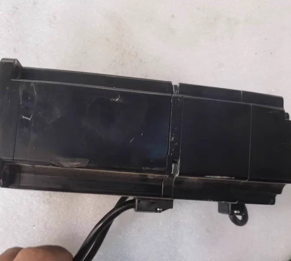SGMAH-08AAA2B SGMAH-08AAA41 SGMAH-08AAA61D-OY SGMAH-08AAA2C SGAMH-08A1A4C DGMAH-08A1A2C Yaskawa servo motor, used disassembled, fully functional, 3-month warranty, inquiries welcome.