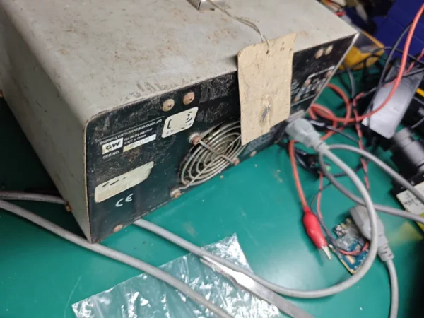 Taiwan GW Instek classic model GPC-...