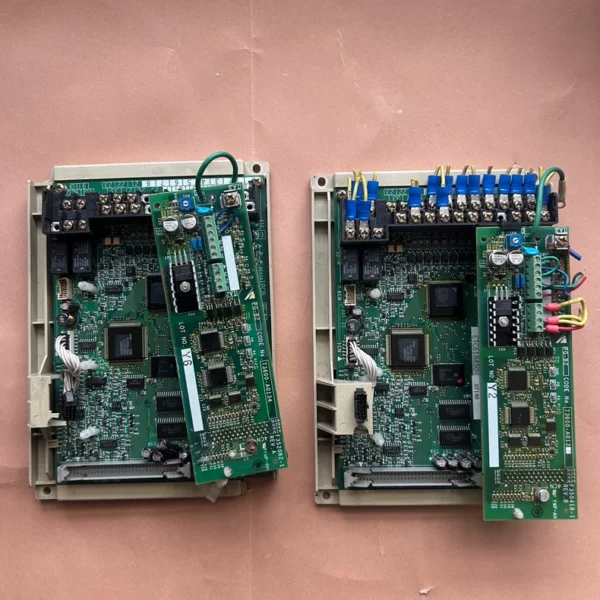 Yaskawa inverter mainboard ETC618450-S7140PG card PG-B2 73600-A0131 disassembled, actual item photographed, function guaranteed, good condition, PG card 80, a set 300 (7-2)