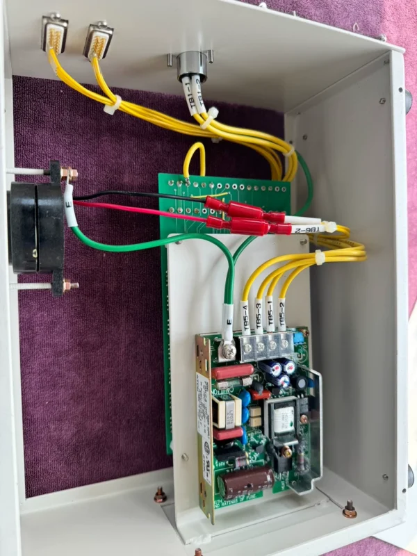 If you are interested in the EBARA controller 100-220V 50/60Hz molecular pump control device, please click "I want" and chat with me privately.