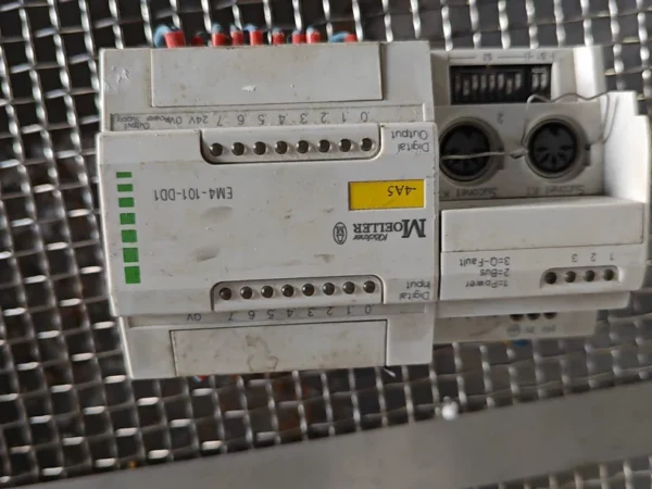 German金钟穆勒PLC module, model EM4-101...