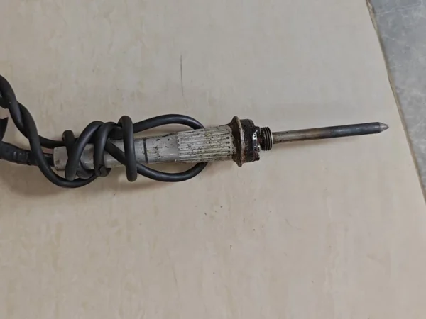 Weller WXP200 soldering iron functi...