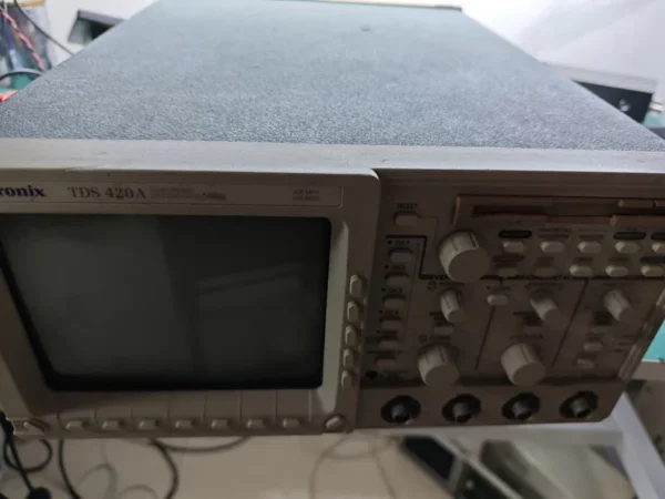 O1CN01vHhx6y1c0SNPqsa49_4611686018427382930-53-fleamarket.heic_790x10000Q90.jpg_.webp Tektronix Oscilloscope, Model: TDS4...
