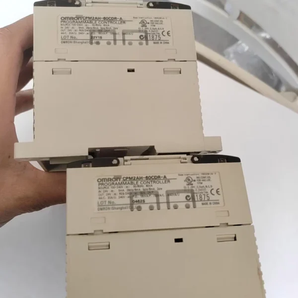 CPM2AH-60CDR-A Programmable Controller, brand new original authentic product, fake one罚十, Omron, no packaging, quantity 2 units, actual shooting unit price 600 yuan