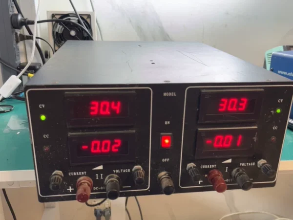 Linear regulated power supply, dual...