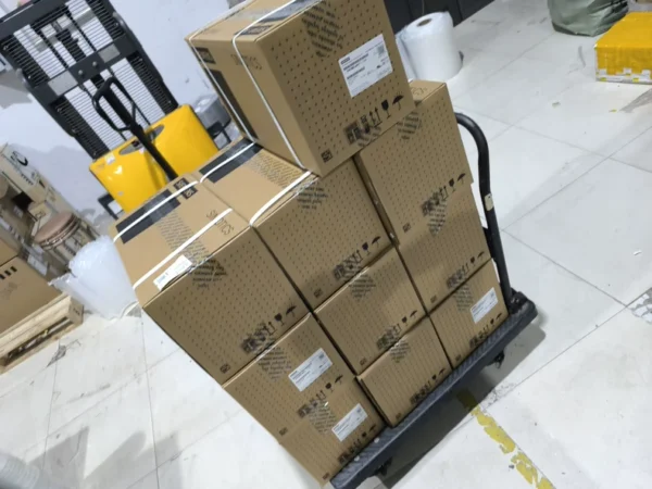1FK7062-2AC71-1RG1 Siemens brand ne...