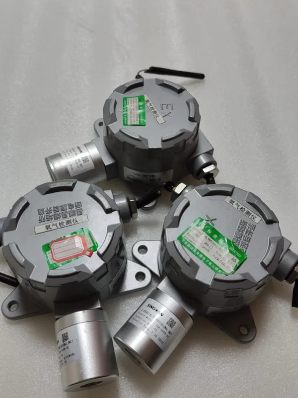 O1CN01z8CiDN1f0rXu3aizd_4611686018427383865-53-fleamarket.heic_790x10000Q90.jpg_.webp Shengguoan SGA-500D-02 Wireless Oxygen Detector, professionally detects oxygen concentration, measuring range 0-30%VOL, with normal usage traces on the appearance. No warranty for good or bad condition! Direct purchase!