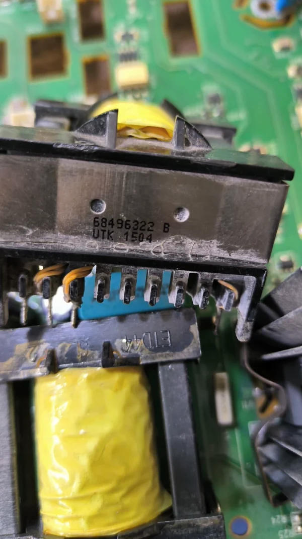 68496322 B, ABB800 transformer, used (disassembled from equipment), in good condition. The appearance is just so-so. Available for immediate disassembly if needed!! Price negotiable!!