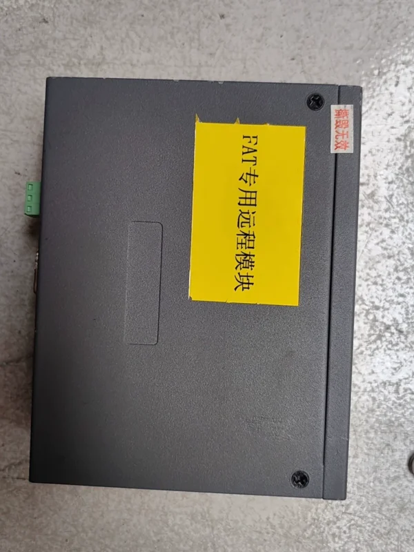 Disassembly of Beike Yitang Gateway PLC-506-W4, actual pictures, sold non-refundable. Direct purchase, shipping fee paid by SF Express upon delivery.