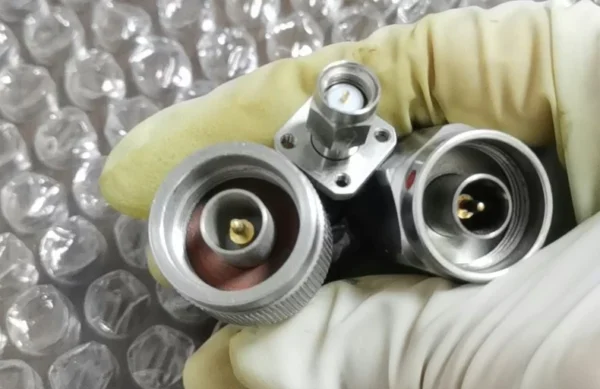 Agilent Instrument Disassembled High-Frequency Calibration Adapter N Male to SMA Female 3.5 Unit Price 368 Yuan 3.5 to 3.5 Unit Price 180 Yuan Adapter Unit Price 180