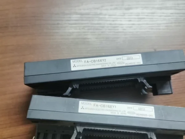 Mitsubishi Terminal Block, FA-CB16XY12 2 pcs