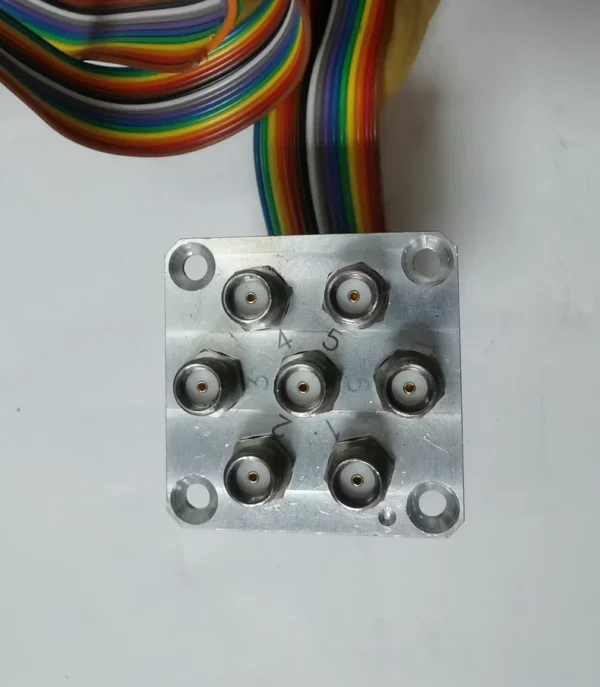 Radiall R592702252 DC-26.5GHz 12V SP6T RF Microwave Coaxial Switch