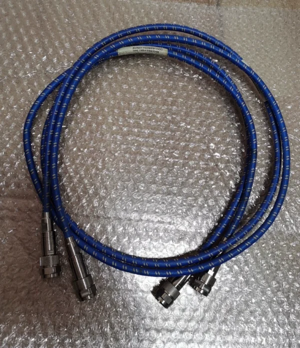 HUBER+SUHNER 526, 18GHz N-N 1.5m High-Frequency Test Cable, Note that this is defective, excessive test loss, slight indentation on the cable body, connectors in good condition, for repair experts as spare parts, please check carefully before purchasing, two pieces packed together for 108 yuan with free shipping