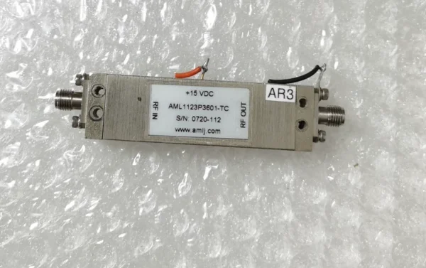 Amplifier AML1123P3601-TC, note that it is broken. It was tested good when first disassembled, with a frequency around 18G. Later, it was accidentally dropped on the ground, and then it didn't work when tested again. Please consider carefully before purchasing. Research price: 88 yuan with free shipping.