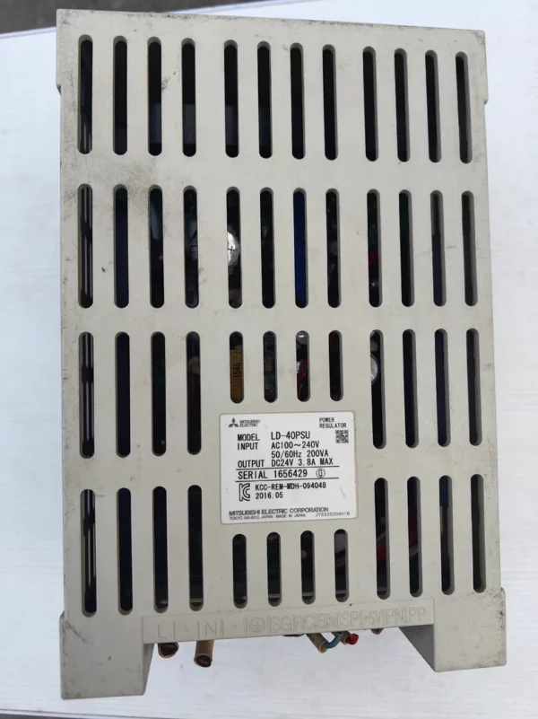 O1CN01ECsEIm1GoRziJaGcC_4611686018427380893-53-fleamarket.heic_790x10000Q90.jpg_.webp Warehouse closed. Mitsubishi tension controller LD-40PSU condition as shown in the pictures, actual item photographed, fully functional. Listed price is the selling price. Except for functional issues, no returns. Remote areas not包邮.