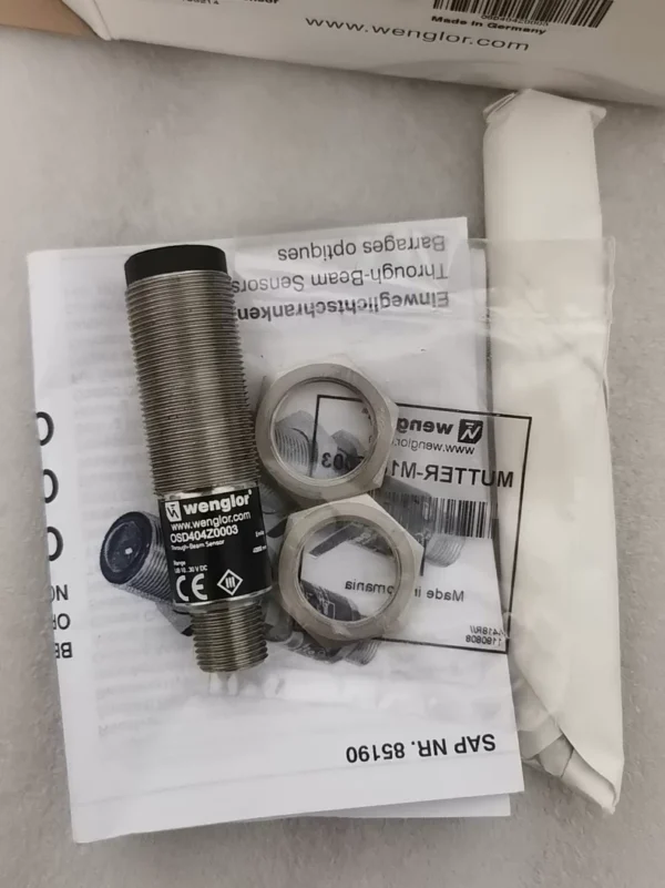Brand new original German wenglor sensor OSD404Z0003, with original packaging and instruction manual, industrial-grade photoelectric sensor, quality guaranteed. Actual product photos, good appearance, suitable for industrial automation equipment, welcome to consult! Not the real price, if you like it, private message to negotiate the price.