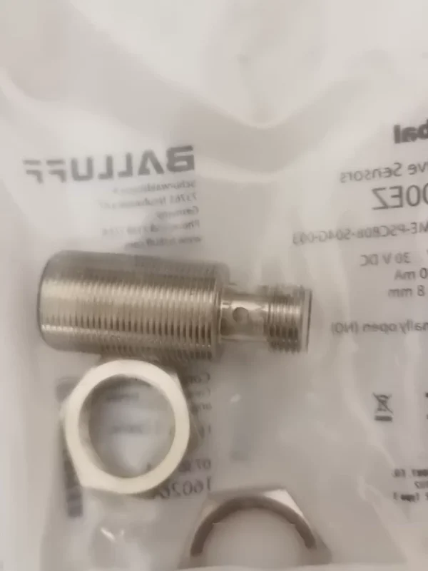 Brand new original BALLUFF BES00EZ BES M18ME-PSC80B-S04G-003, made in Germany, quality guaranteed. Not the actual price, if you like it, private message to negotiate the price~ Brand: BALLUFF Condition: Brand new Interested friends, come and contact me!