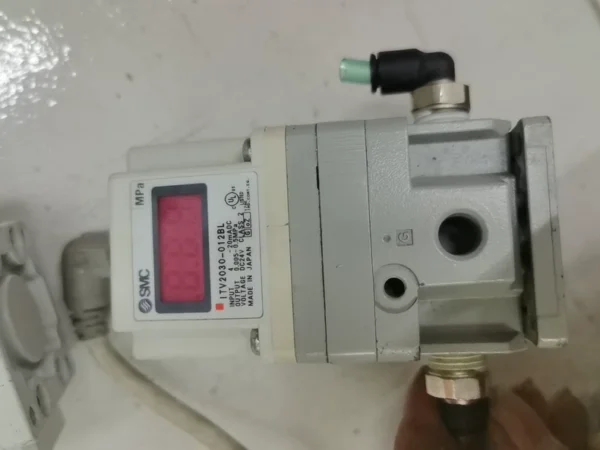 O1CN01K3kNO51VZ4yPuVqKO_4611686018427381690-0-fleamarket.jpg_790x10000Q90.jpg_.webp Original Japanese SMC proportional valve ITV3050-312L 1 piece, ITV3050-312N 2 pieces, ITV2050-042N 1 piece, ITV2030-012BL 1 piece. All functions are good, disassembled from machine. Actual product photos. Negotiable price.