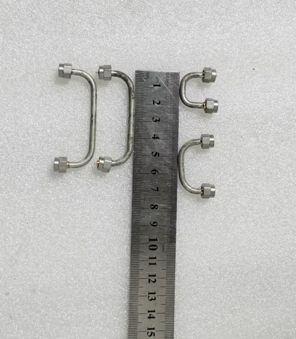 Original imported disassembled connecting cables, several styles, unit price 15 yuan, please private message with pictures for which one you need.