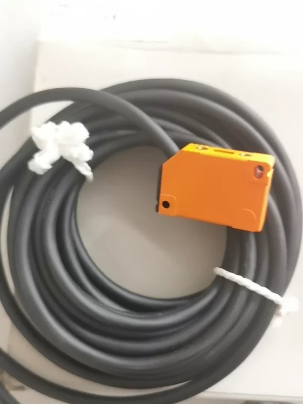 Brand New Original IFM IN5213 IN-3004-BPKG