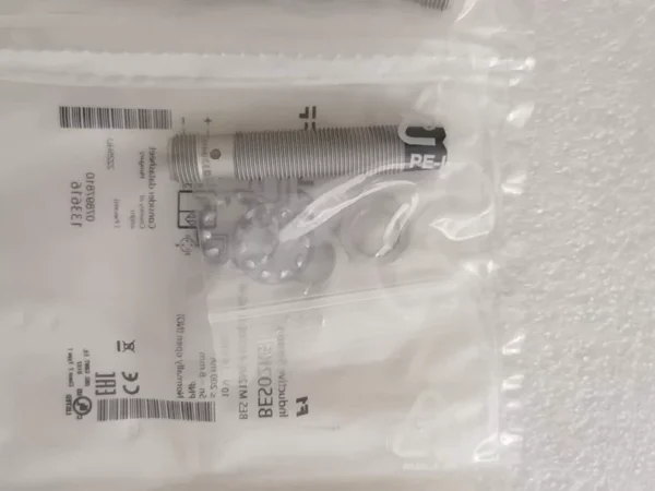 Brand new original BALLUFF Inductive Sensor BES02K5 BES M12ML-PSC80E-S04G-W. Operating voltage 10V to 30V DC, PNP, normally open (NO), sensing distance Sn=8mm. Made in Germany, quality guaranteed. Due to excessive inventory, now transferring at a low price. Interested friends can private message me.