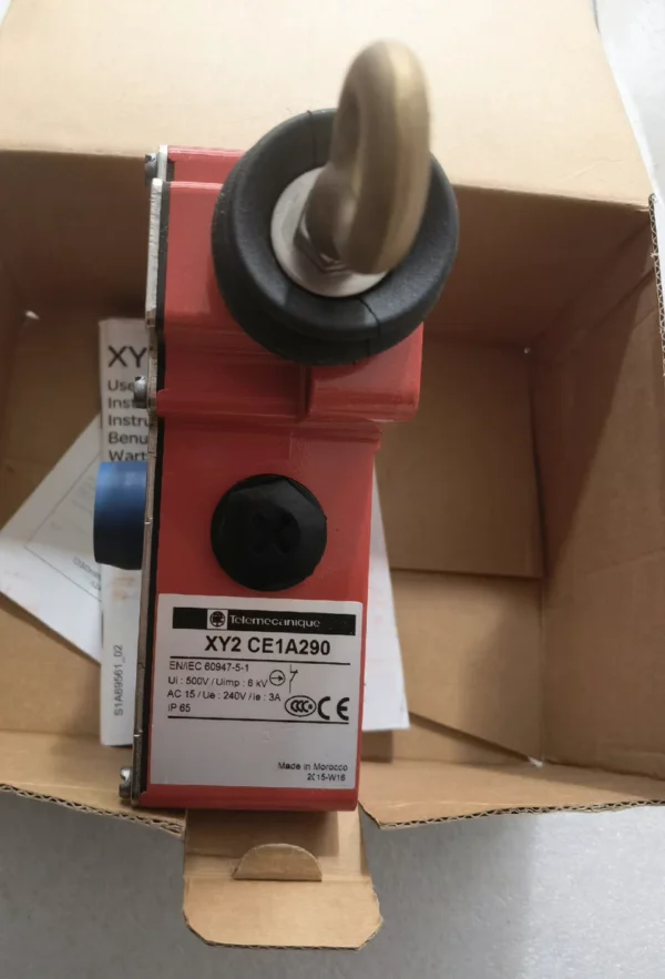 Brand new original Schneider XY2CE1A290 is not the actual price, if you like it, private message to negotiate the price