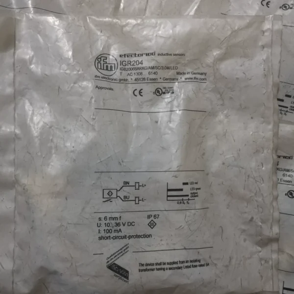 IGR204 IFM全新原装, stock packaging is a bit old with 5 pieces