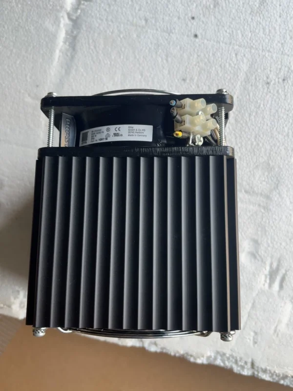 German imported, brand new original ebmpapst RittalSK31020000 Rittal cooling fan for low price disposal, affordable price, welcome all bosses to inquire