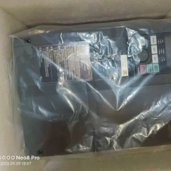 New Original Mitsubishi Inverter FR-F840-00310-2-60 Replaces FR-F740-15K-CHT 15KW