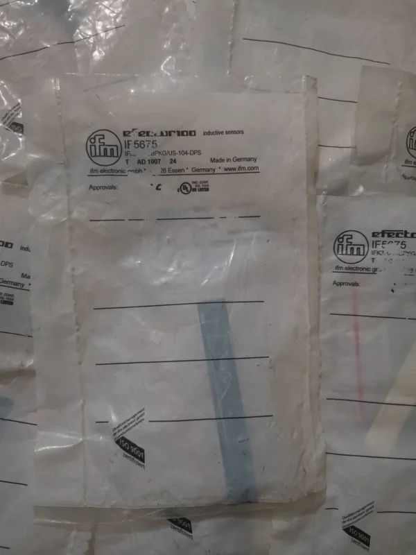 IF5675 Brand new original IFM inventory, old packaging, real photo. Not the actual price, if you like it, private message to negotiate the price