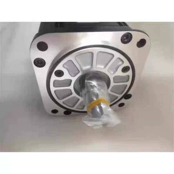 SGMG18B2ABCSGMG20A2A13A2ABC44A2ABB Servo Motor 1-Year Warranty