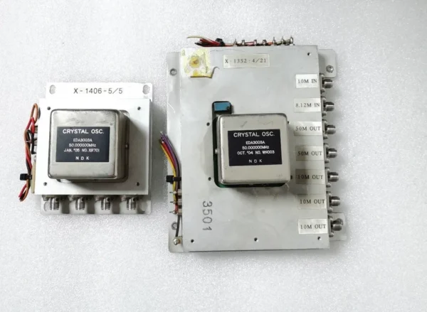 Original Imported Used CRYSTAL OSC EDA3003A Crystal Oscillator, Large One 880 yuan, Small One 680 yuan