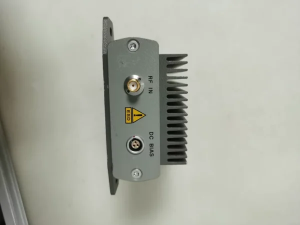 O1CN01fM2Ay22JUFRfphyBs_53-fleamarket.heic_790x10000Q90.jpg_.webp In Stock Agilent 87415A Microwave System Signal Amplifier 2GHZ-8GHz, Real Picture Taken, Interested Please Private Message