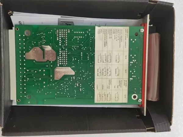 Brand new original Rexroth VT-VSPA1-1-11 control board, R900033823. Made in Germany, quality guaranteed. The product is brand new and unused with intact packaging. Suitable for high-precision electronic equipment and environments with strict ESDEMC protection requirements. Interested friends are welcome to private message, price is negotiable!