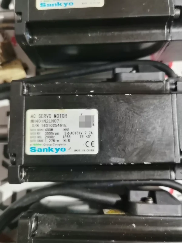 San Xie Motor MH401N2LN07 6 units driver DA224422 5 units, 2 of which have damaged outer shells but the functions are guaranteed to be good.