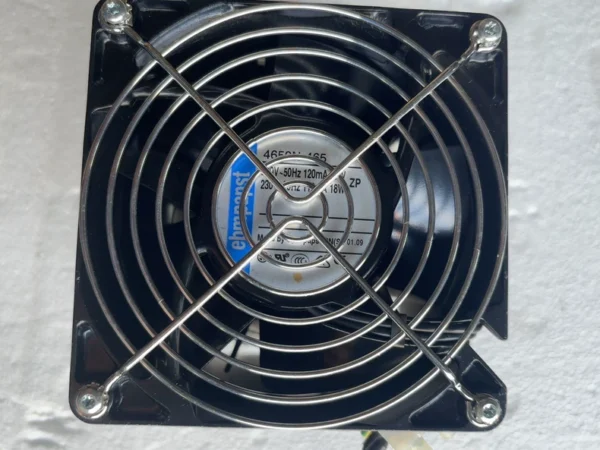 German imported, brand new original ebmpapst RittalSK31020000 Rittal cooling fan for low price disposal, affordable price, welcome all bosses to inquire