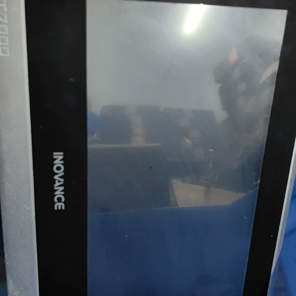 INOVANCE Touchscreen IT7100E, new condition, fully functional.