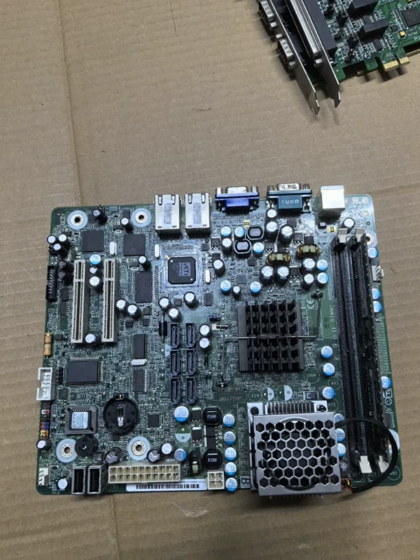 Industrial Equipment Motherboard TYAN S5207 S5207G2NR-EFI Motherboard Well-Packaged with CPU Fan Link to Actual Photos