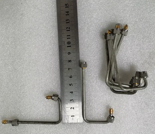 Original imported disassembled connecting cables, several styles, unit price 15 yuan, please private message with pictures for which one you need.