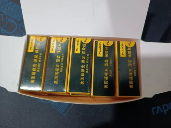 FLUKE Original Fuse, DMM-44/One per Box, Packaged for Sale, 25 Each, Free Shipping for 5 or More. Products are Guaranteed Original and Authentic, Unlimited Quantity, No Bargaining, While Stocks Last. #FLUKE