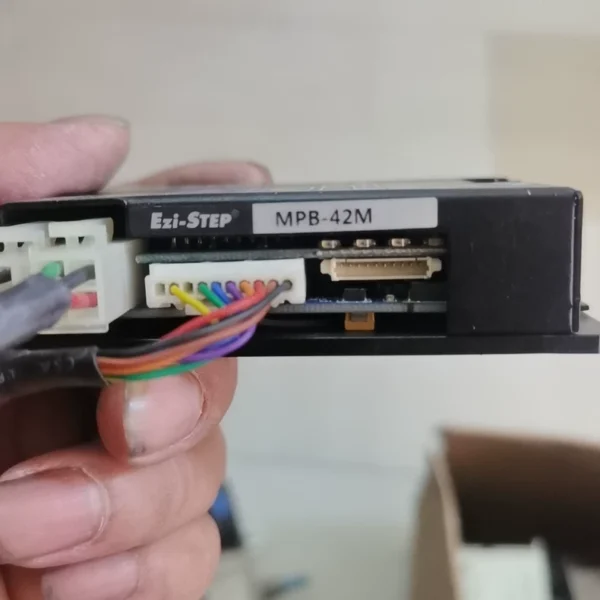 Korean Ezi-SERVO Motor Driver MPB-42M 19 units MNB-42L 2 units Negotiable Price