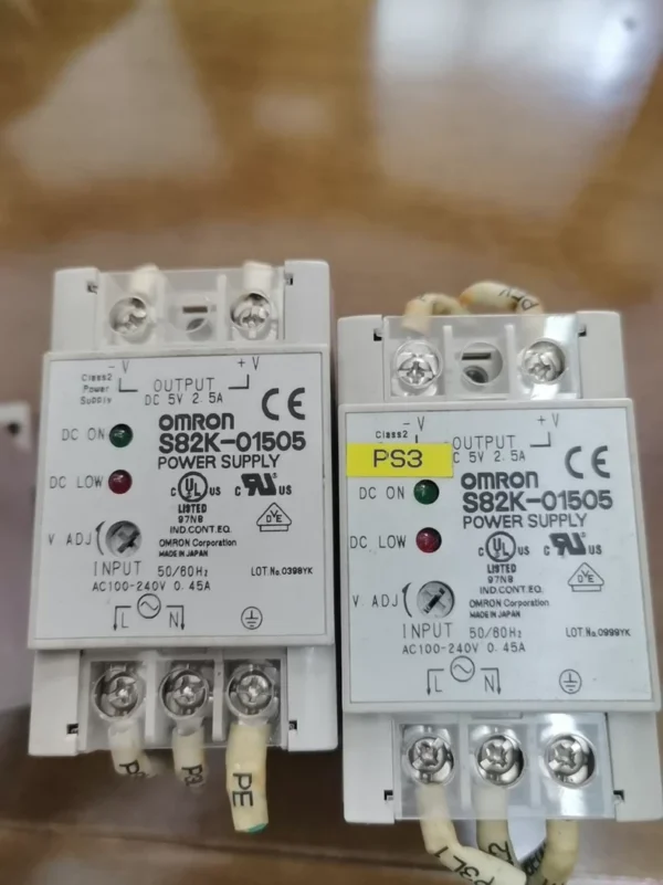 Omron S82K-01505 switching power supply DC5V 2.5A 2 pieces S82K-01512 switching power supply DC12V 1.2A 2 pieces