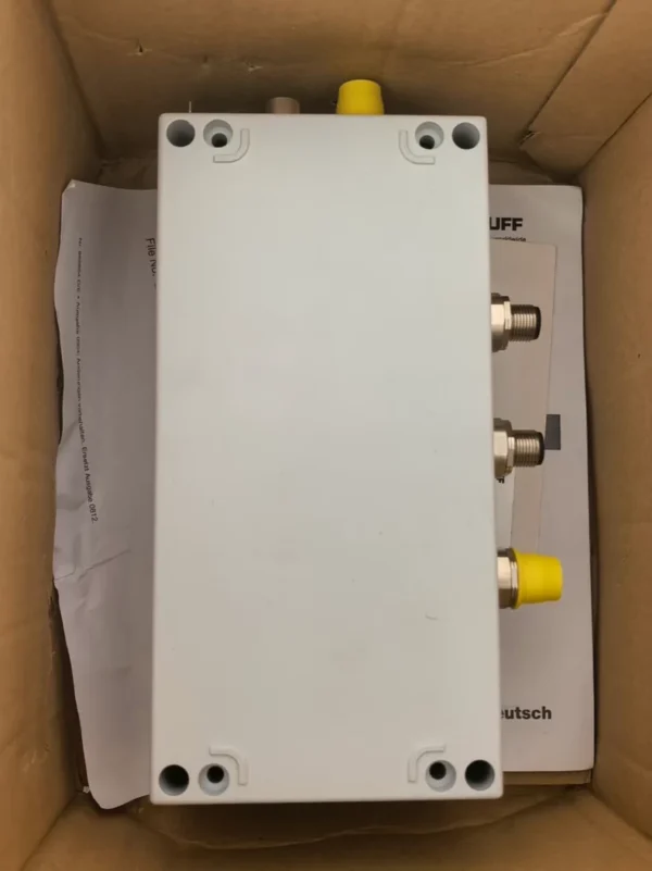 Brand new original BALLUFF analysis unit, BIS00LY BIS M-699-052-050-03-ST11. Original imported from Germany, with CC Link communication interface. Actual product photos, with original factory label. This analysis unit is suitable for industrial automation control systems, with stable and reliable performance. Interested friends are welcome to private message for consultation. Not the actual price, if interested, private message to negotiate.