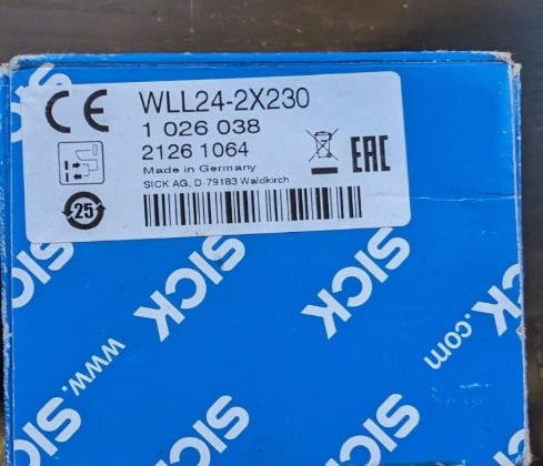 SICK Photoelectric switch WLL24-2X230