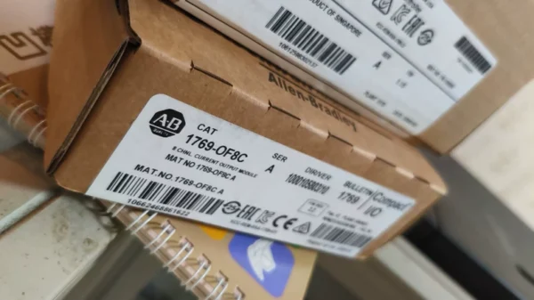 Allen Bradley 1769-OF8C  Current Module